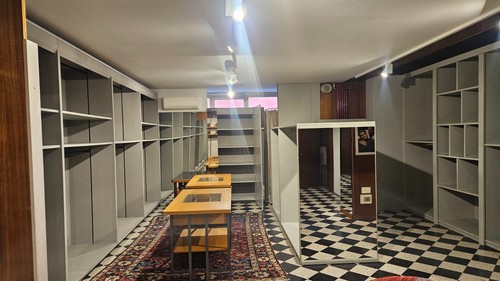 Arredo per negozio - arredo,