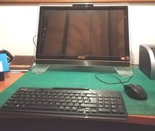 Computer MSI Fisso Trasparente