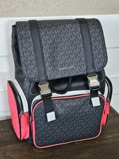 Ottima borsa zaino MICHAEL