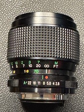 Vivitar macro focusing zoom - focusing,