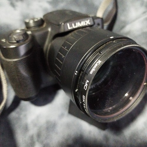 Fotocamera digitale compatta