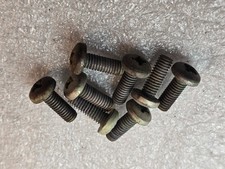 Bulloni di montaggio KEF B110