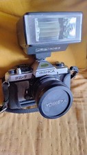 macchina fotografica Yashica FX-7+28mm e flash