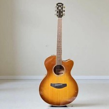 Chitarra acustica elettrica