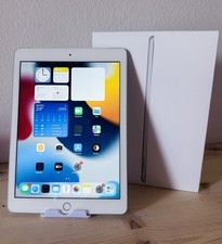 Apple iPad 5a Gen 32GB Wi-Fi+SIM 9.7 bianco  ottime condizioni perfettamente
