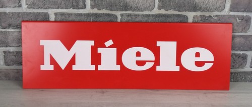 Miele insegna plastica - miele,