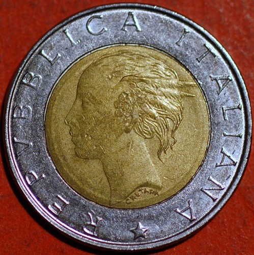 Italy 500 lire 1995 111 - lire,