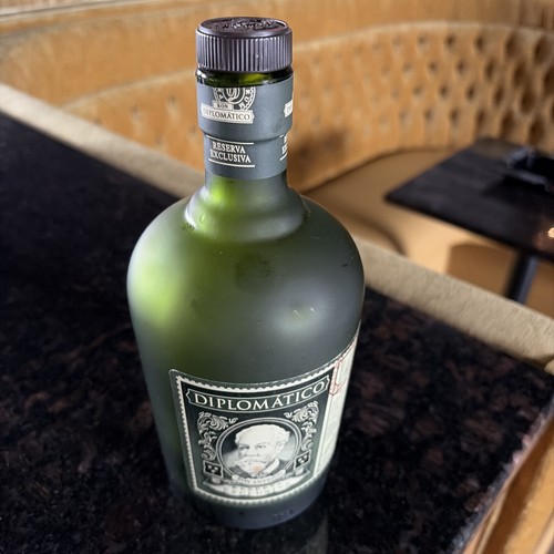 Bottiglia vuota diplomatico - bottiglia,
