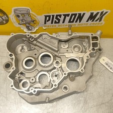 CARTER MOTEUR DROIT KTM 250