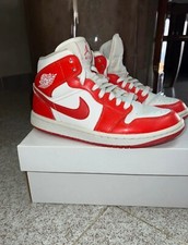 Snearkers Air Jordan 1 Mid