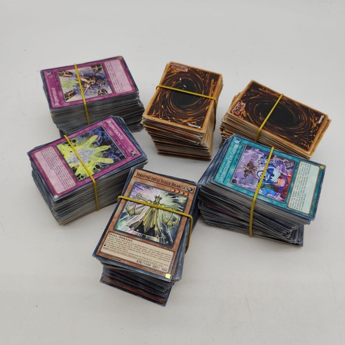 Carte lotto misto - yu-gi-oh,