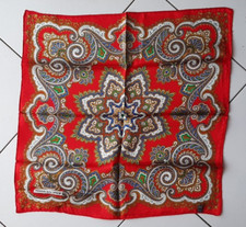 RATTI AND PAISLEY VILLA SUCOTA