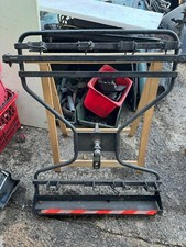 PORTASCI POSTERIORE PER FUORISTRADA CON RUOTA DI SCORTA ESTERNA