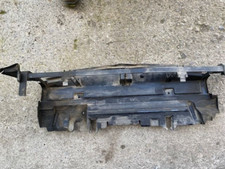 Mercedes W204 radiatore lamiera aria guida canale lamiera di copertura A20450504