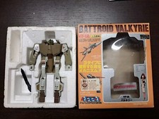 Takatoku Battroid Valkyrie VF-1A Macross Robotech figure toy giocattoli robot