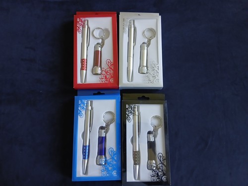 Set astucci con penna e - 34,