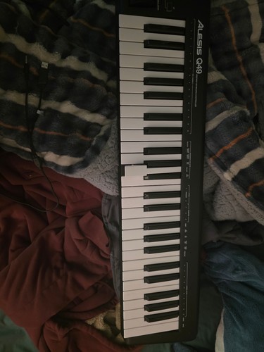 Alesis q49 mkii key - alesis,