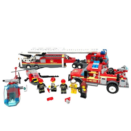 Lego rescue fire chief - chief,