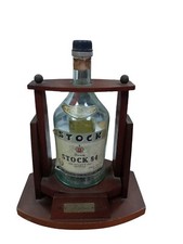 Supporto Vintage in Legno per Bottiglia Brandy Stock 84