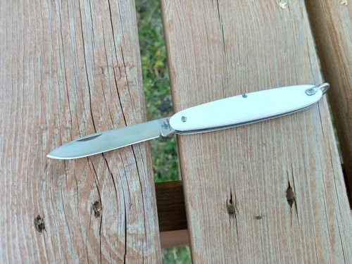 Coltello apertura manuale