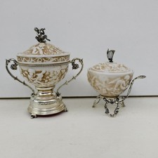 2 Portagioie soprammobile scatola  Porcellana  Capodimonte Cerub trinket casket 