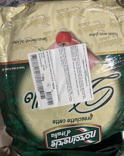 Prosciutto cotto meta - cotto, a