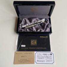 Pelikan Toledo M700 pennino