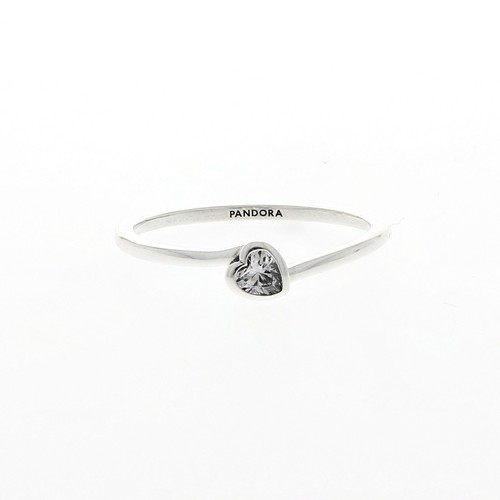 Anello solitario cuore