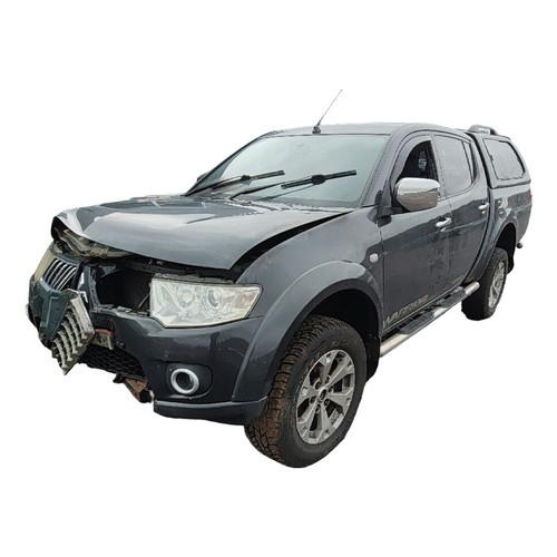 Mitsubishi l200 warrior dcb - mitsubishi, lb