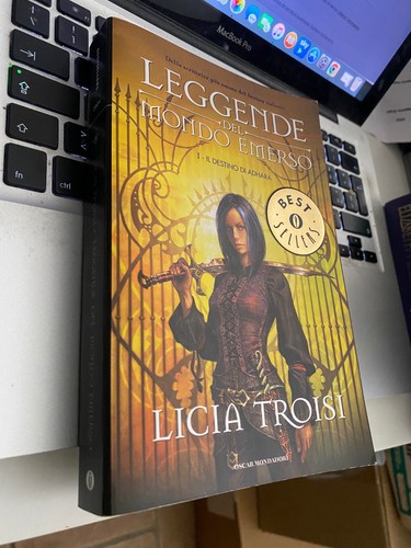 Libro licia troisi - troisi,