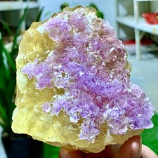 Raro campione di cristallo minerale fluorite cubica giallo viola 348G/Zhejiang, Cina