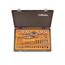 ASSORTIMENTO DI MASCHI E