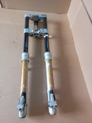 Fourche avant avec - fourche, té