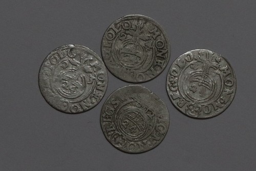 Polonia 1 24 - 🧭,
