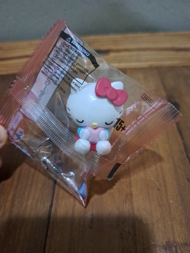Sanrio hello kitty napping - hello,
