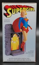 Statua miniatura porcellana DC