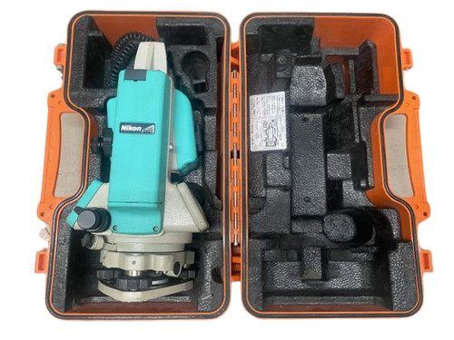 Nikon dtm 322 - total, station
