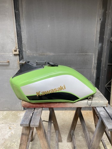Kawasaki gpz 750 - kawasaki,