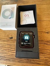 Shanling Q1 Lettore musicale portatile / DAC colore rosso con scheda SD 1 TB - immacolato