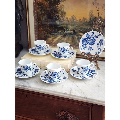 Set tazzine piattini - tazzine,
