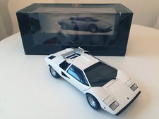 KYOSHO 1:18 Lamborghini Countach LP400 1974 Roof Wing design Gandini Cod K08324W