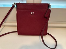 Coach Kitt Borsa a tracolla in