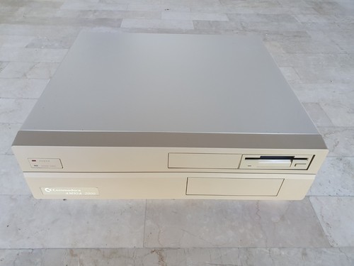 Commodore amiga 2000 computer - amiga,