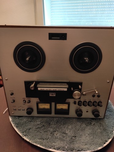 Akai 230 made in - in, japan