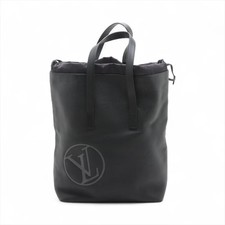 Louis Vuitton LV Circle Cabas