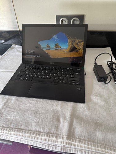 Sony vaio svp132a2cm - sony,