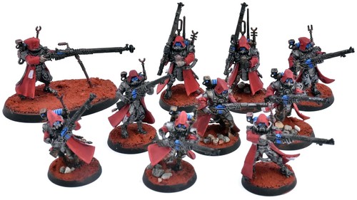 Adeptus mechanicus skitarii - adeptus,