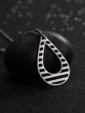 Collana uomo pendente scavato