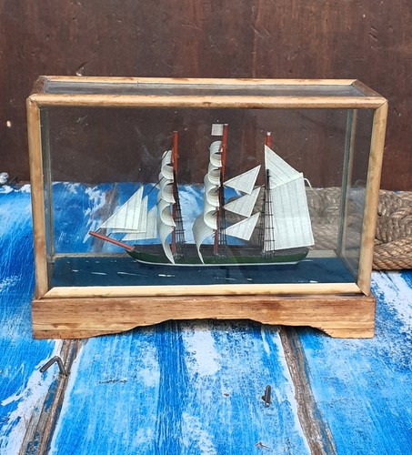 Diorama con veliero in - ,