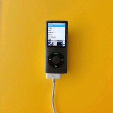 APPLE iPod Nano 4th generazione A1285 silver grigio 8GB usato lettore MP3 LEGGI